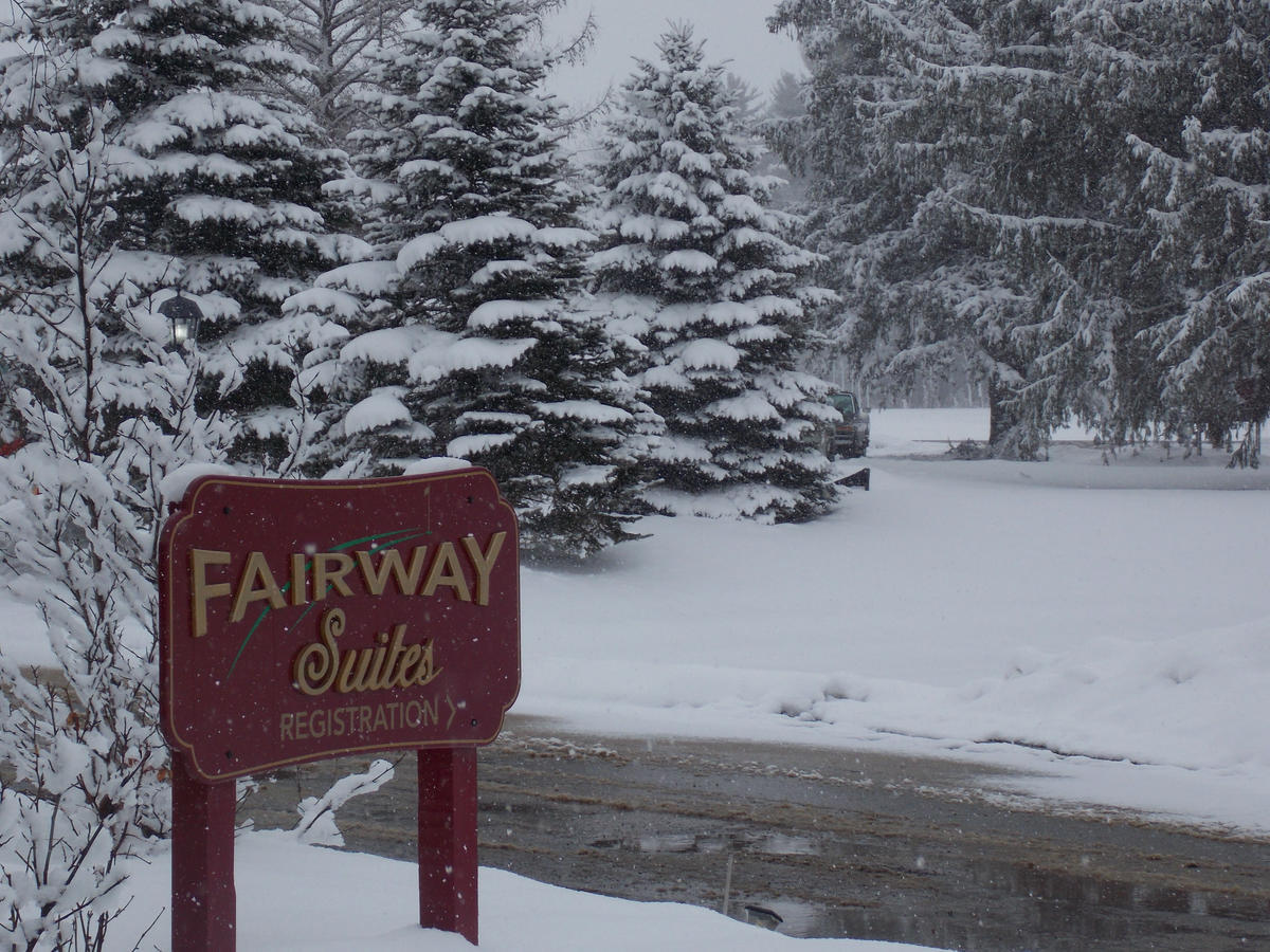 Fairway Suites At The Peak French Creek Exteriör bild
