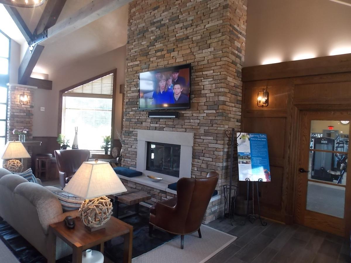 Fairway Suites At The Peak French Creek Exteriör bild